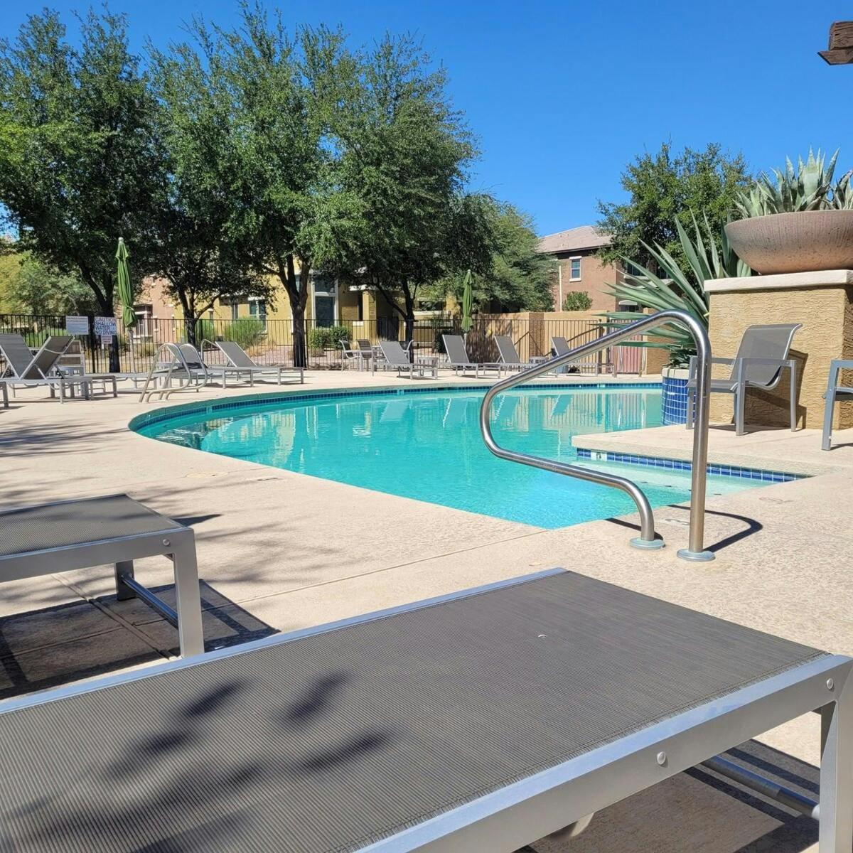 Villa Verde Surprise Stadium - Resort Living Eksteriør billede
